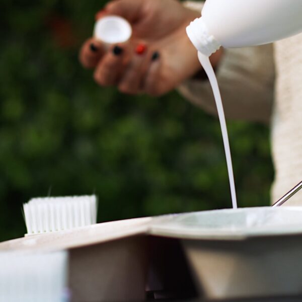 liquid pour in to product bowl